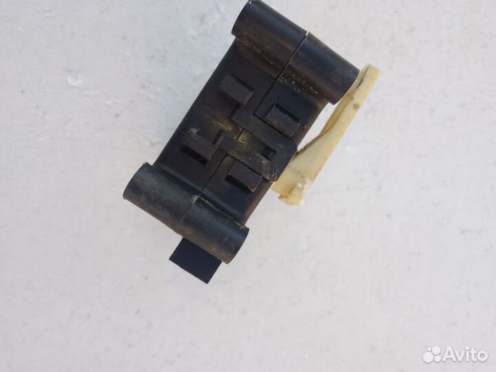 Сервопривод заслонки Nissan