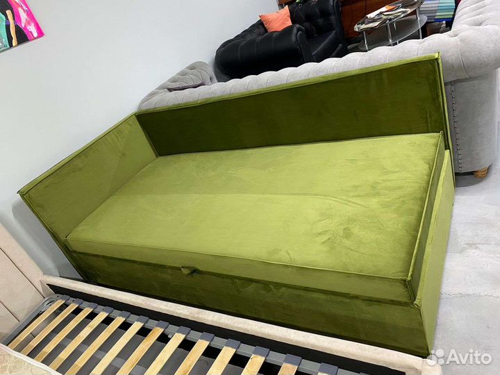 Тахта в стиле Лофт