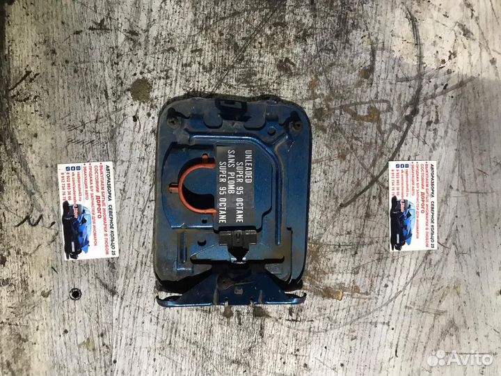 Лючок бензобака Ниссан Альмера н16 Almera n16