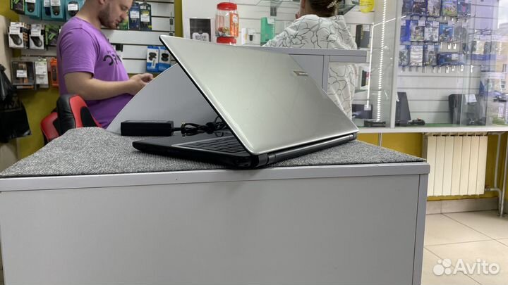 Ноутбук офисный Packard Bell