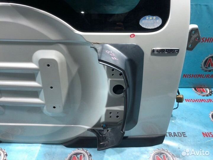 Дверь багажника Mitsubishi Pajero V87W 6G75 №202