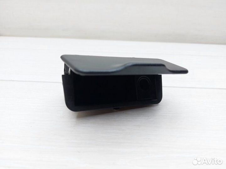 Пепельница задняя Bmw X5 Е53 M57N 2005