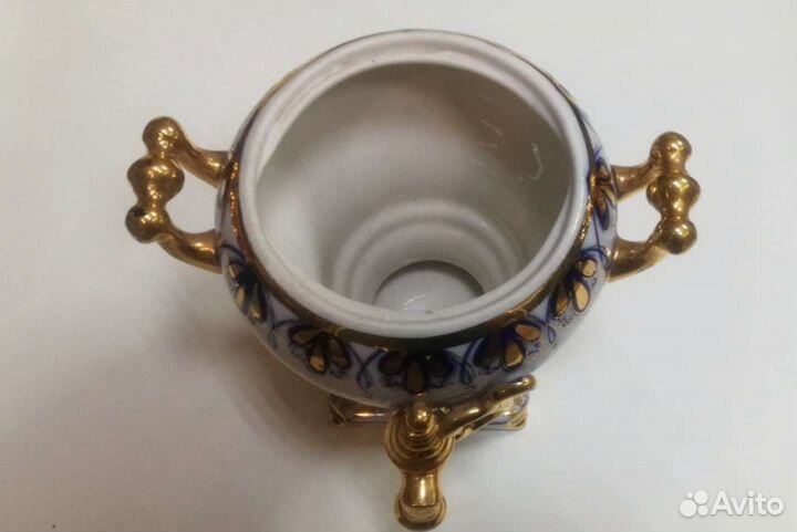 Сувенирный самовар шкатулка Гжель