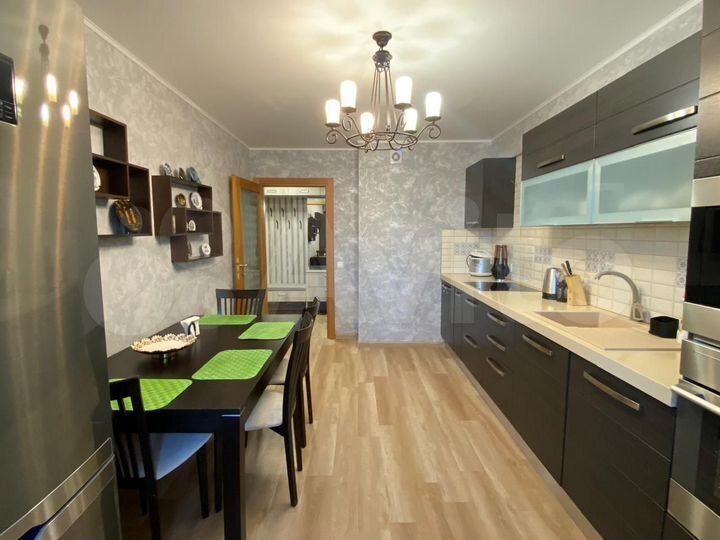 3-к. квартира, 84,5 м², 9/10 эт.