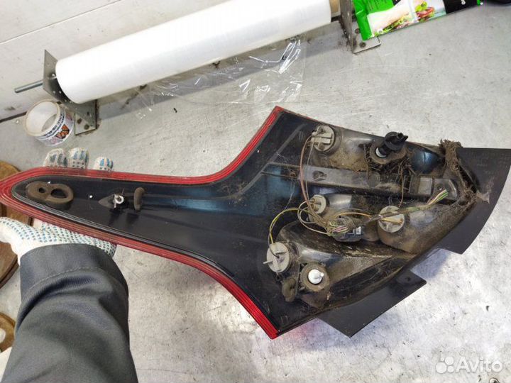 Фонарь задний левый Ford Focus 3 хэтчбек 2.0L I4