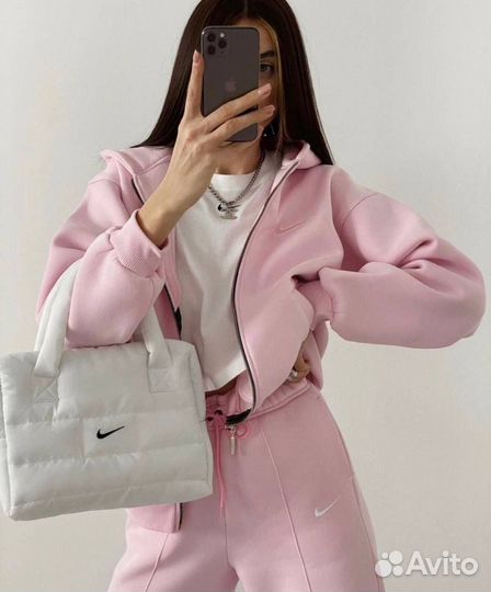 Спортивный костюм женский