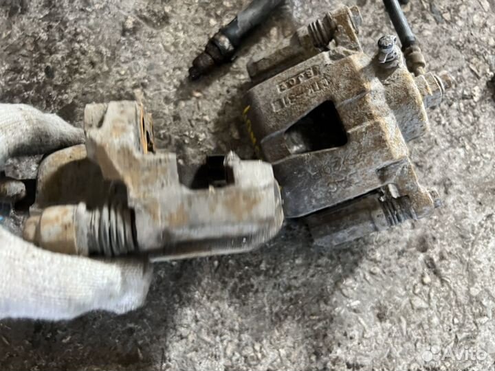 Тормозной суппорт Chevrolet Lanos