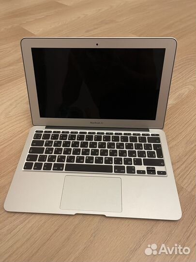 Macbook air 11 2010