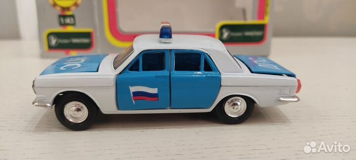 Модель автомобиля СССР 1:43. Волга дпс