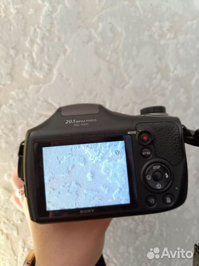 Продам фотоаппарат sony cyber-shot DSC-H300