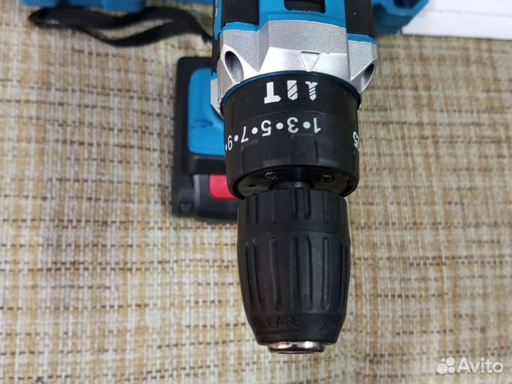 Новая ударная дрель шуруповерт makita 20 V