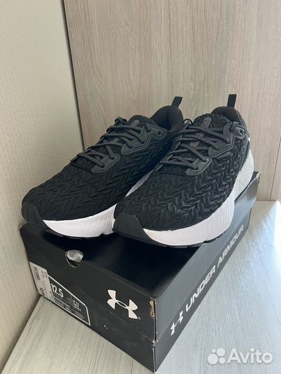 Кроссовки under armour 47р оригинал