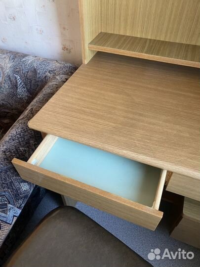 Письменный стол для школьника бу