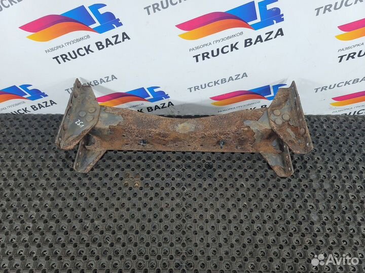 Траверса рамы поперечная Volvo FH