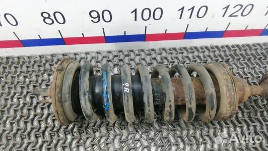 Стойка передняя правая nissan navara D40 (3PH07N50