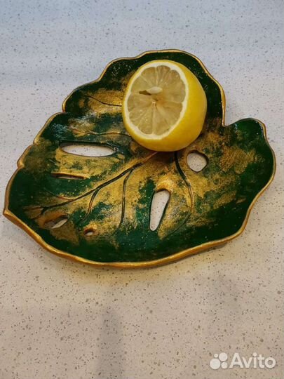 Тарелка декоративная