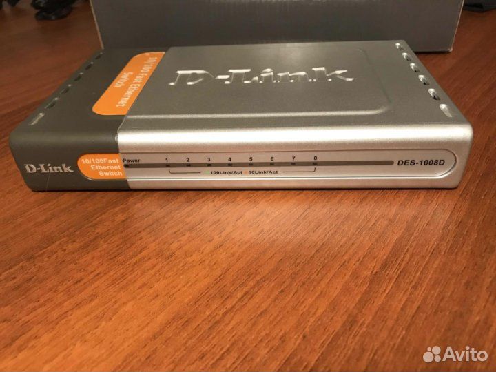 Коммутатор 8 портовый с vlan Dlink неуправляемый