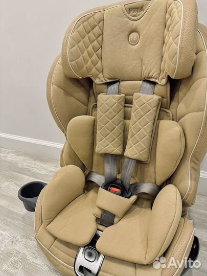 Автокресло (9-36 кг) Happy Baby Isofix