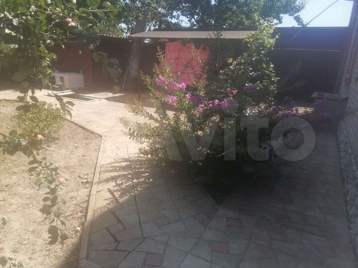 Дом 200 м² на участке 12 сот.