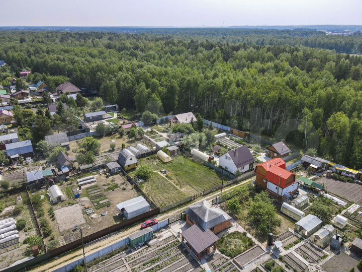 Дача 30 м² на участке 8,1 сот.