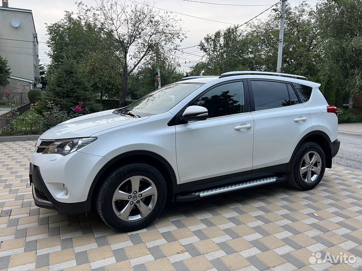 Toyota RAV4 2.0 CVT, 2014, 106 000 км