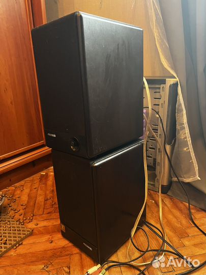 Компьютерные колонки microlab 2.0