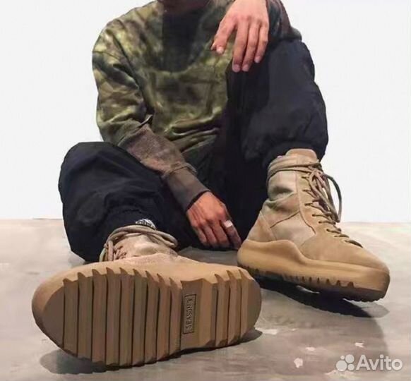 Ботинки Yeezy Season 3 Kanye West / Travis Scott