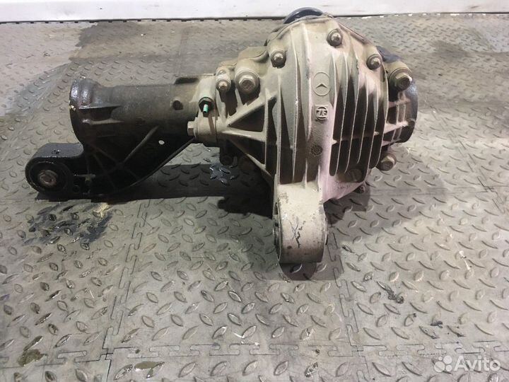 Редуктор переднего моста