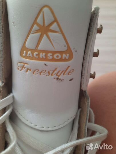 Фигурные коньки jackson freestyle