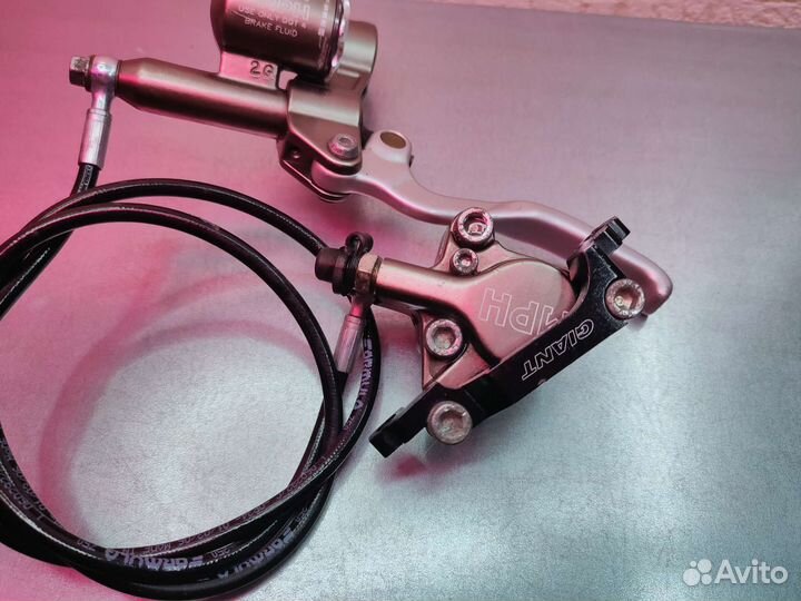 Гидравлические тормоза Giant MPH Hope C2
