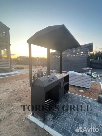 Мангал с печью под казан и крышей