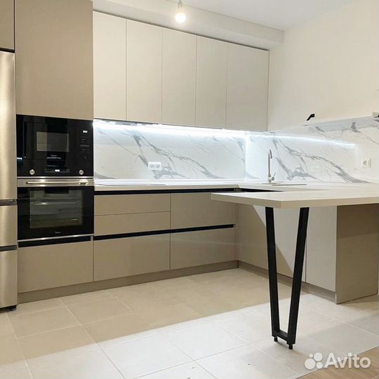 Кухня в студию на заказ. Арт. 281