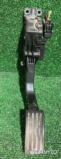 Педаль газа Ford Focus 2 1.8