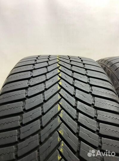 Bridgestone Weather Control A005 Evo 225/45 R19 96V