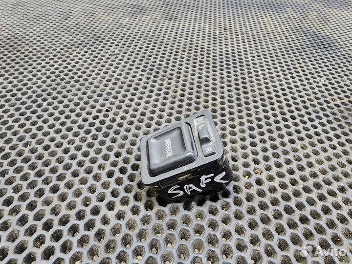 Кнопка регулировки зеркал Gread Wall Safe, Deer