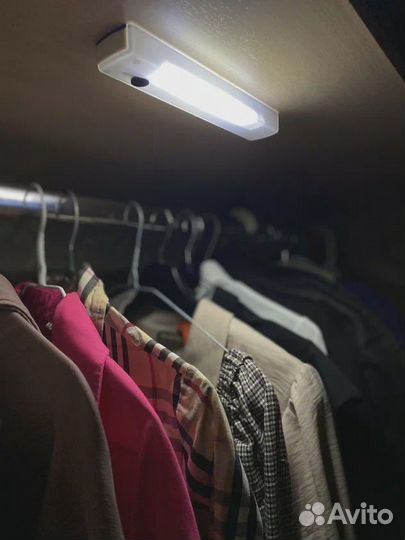 Настенный светодиодный светильник прямоугольный