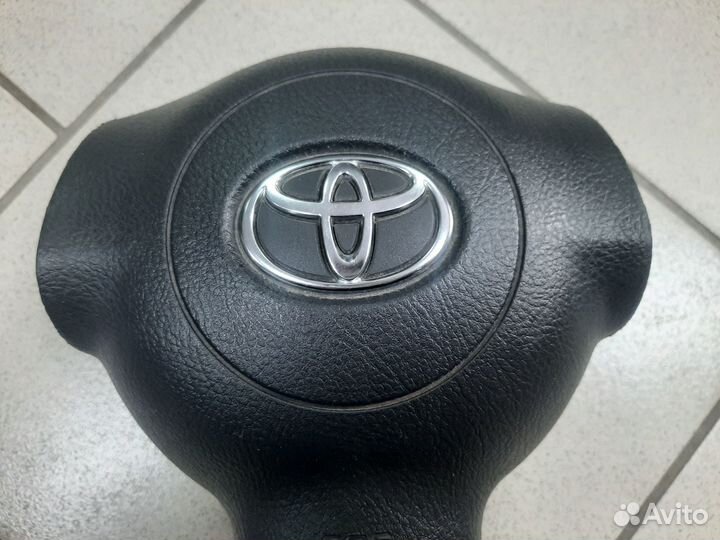 Подушка в руль левая Corolla 120 (2000-2007)