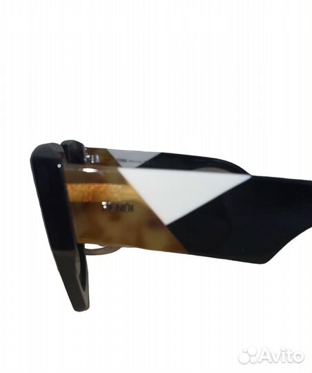 Солнцезащитные очки женские