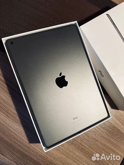 iPad 2020 32gb Space Gray акб100
