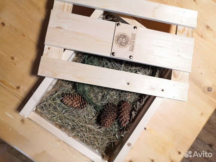 Коробка деревянная с наполнением для подарка новая