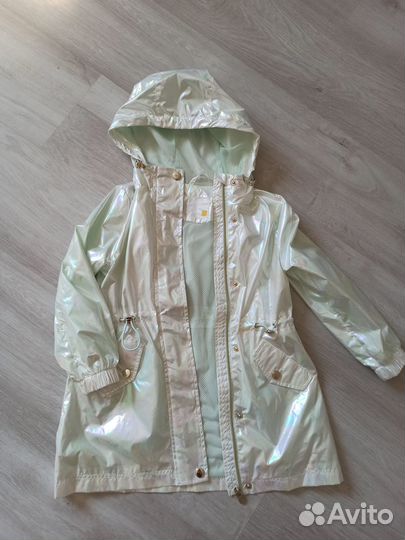 Новый плащ для девочки sela 110