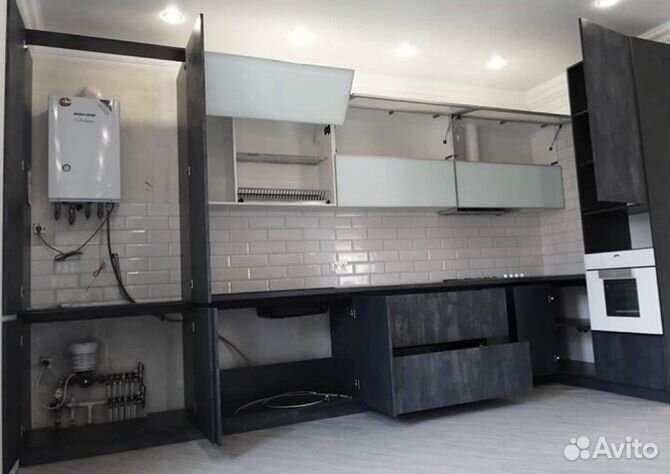 Кухонный гарнитур новый