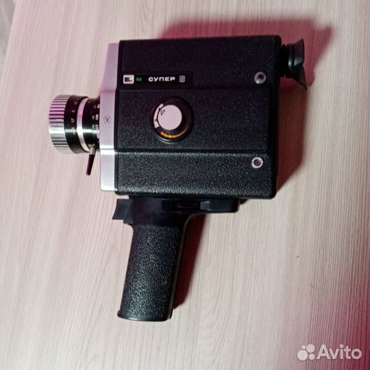 Кинокамера Аврора 215