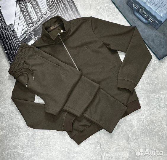 Спортивный костюм мужской Loro Piana