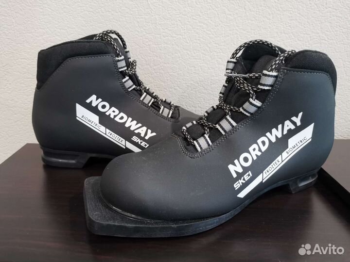 Лыжные ботинки nordway skei 38 размер