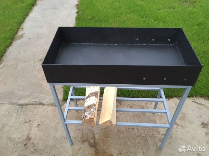 Мангална на съёмных ножках