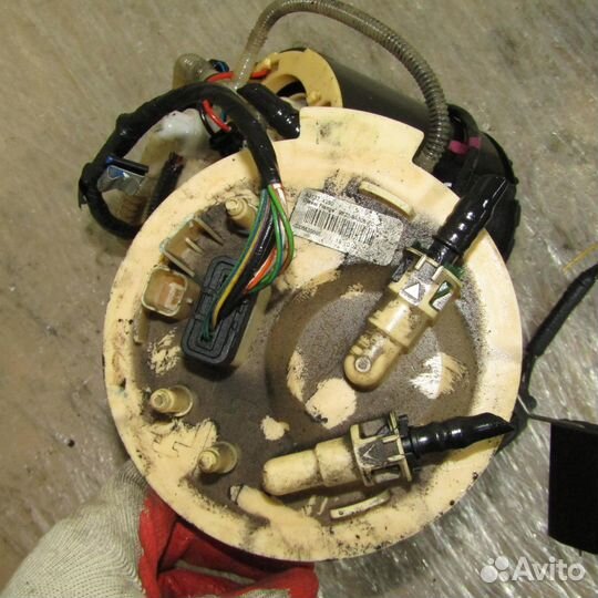 Насос топливный (бензонасос) jaguar XF 2007-2010