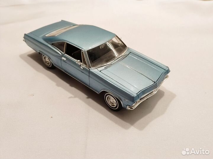 Модель Chevrolet impala 1965 1:24 welly