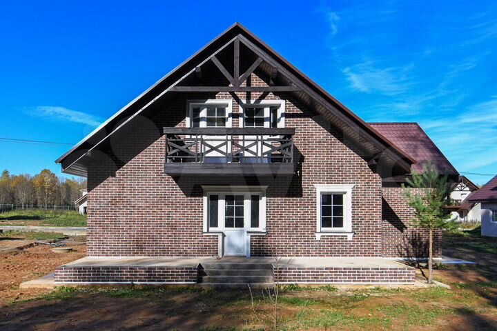 Дом 199 м² на участке 10 сот.