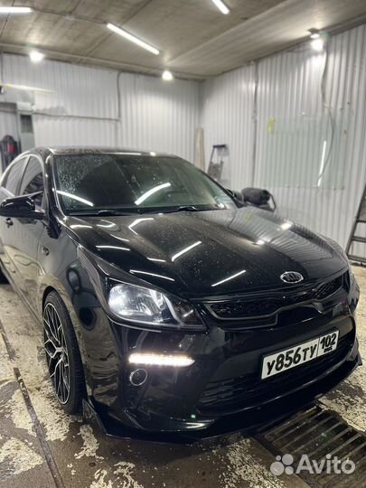 Зеркала в стиле M для Kia Rio